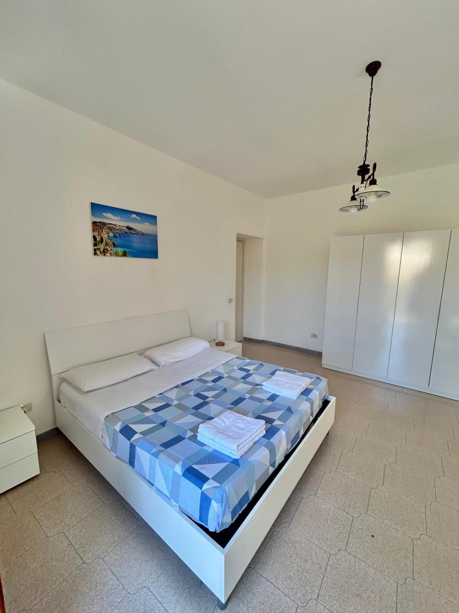 Aeolian Apartments Lipari  Exteriör bild